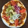 70. Lahmacun - mit Salat und Soße